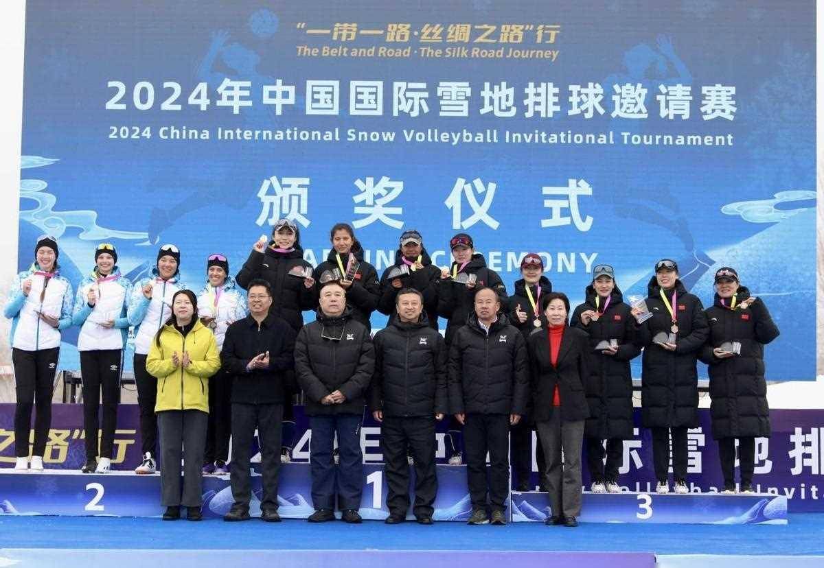 惊险比赛收官，选手精彩对决(惊险障碍赛)